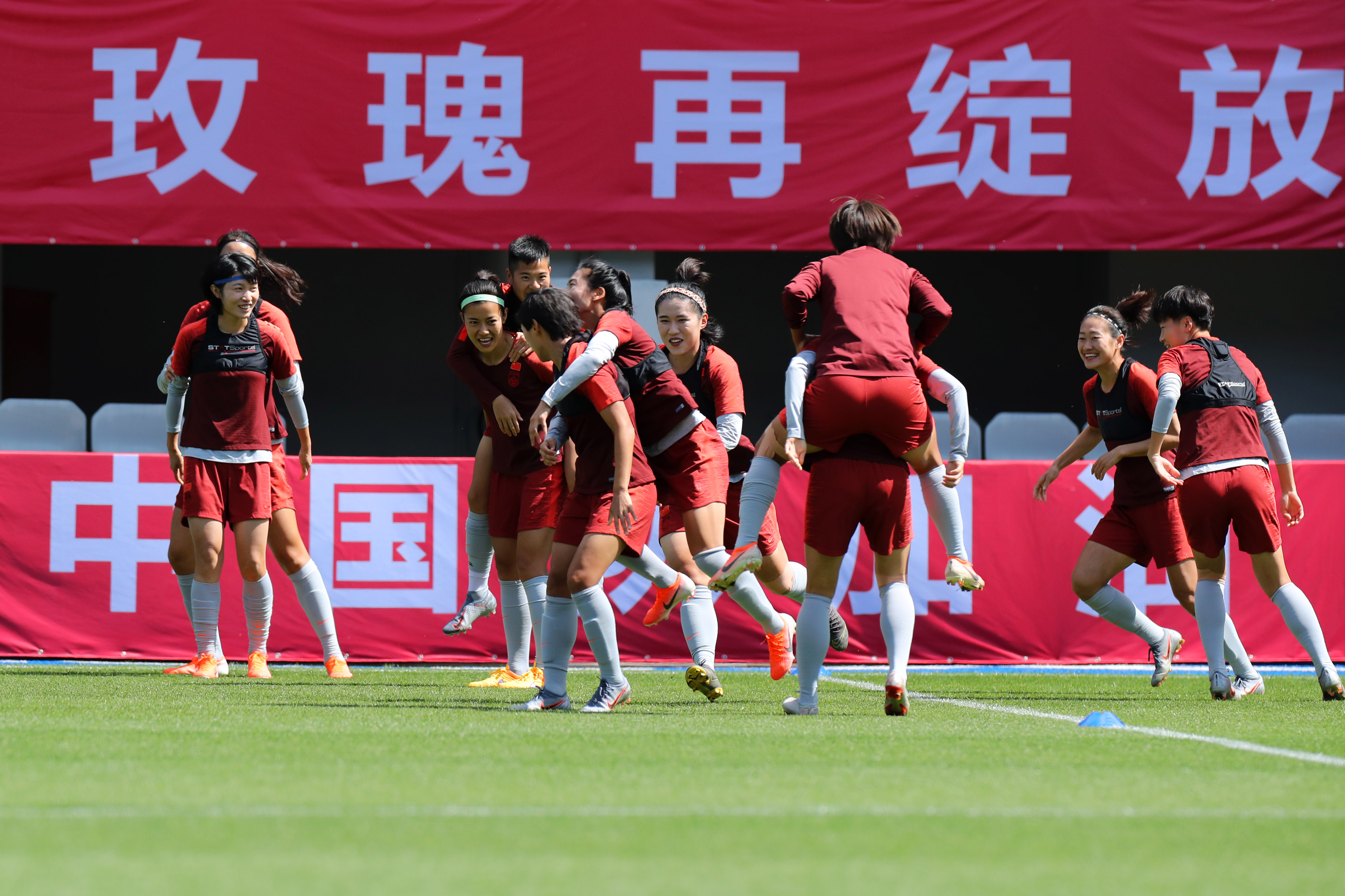 日本女足万众瞩目备战世界杯的简单介绍